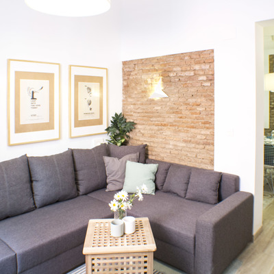 Apartamento duplex de 50 m2 rehabilitado en zona de la Alameda, Sevilla.