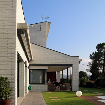 Vista del porche desde el fondo