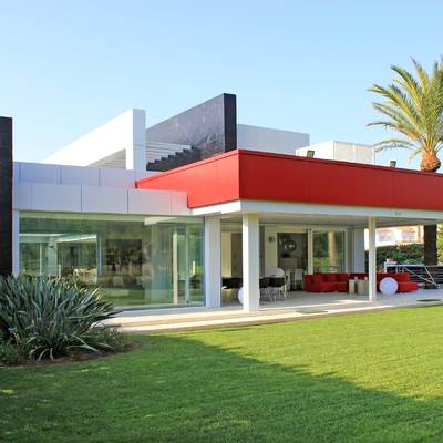 vista exterior desde jardin