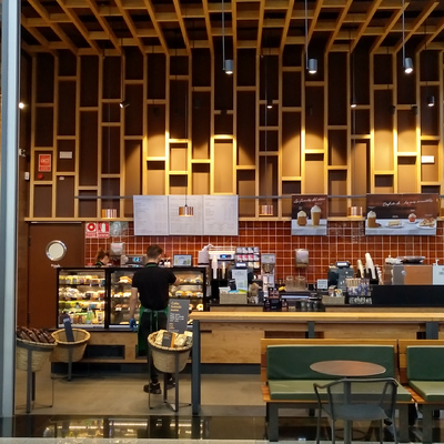 Cafeteria Starbucks