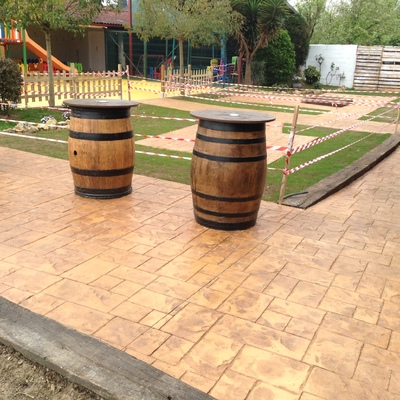 HORMIGON IMPRESO EN TERRAZA DE BAR