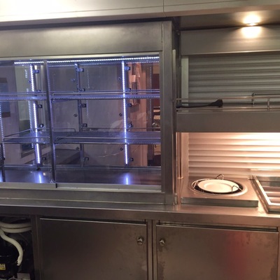 Bufets de comida a medida para grandes buques y barcos