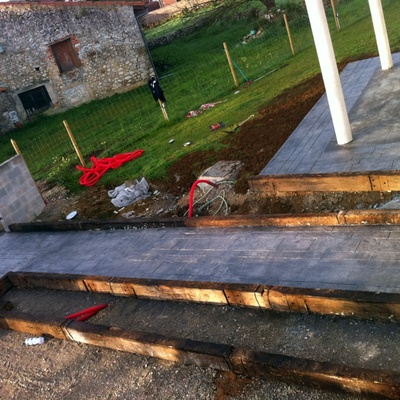 VIVIENDA EN ESCOBEDO