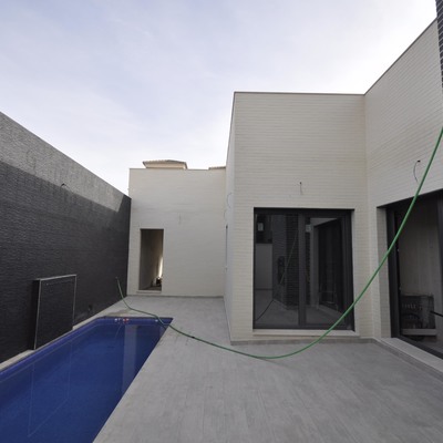 VIVIENDA UNIFAMILIAR