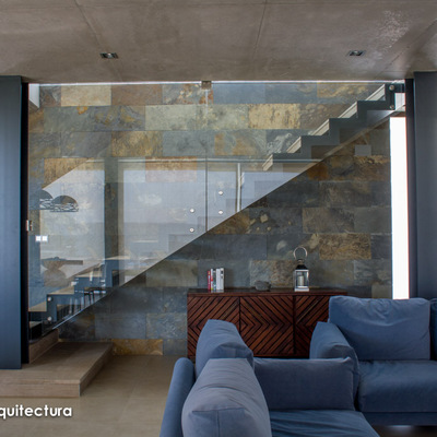 Vivienda Unifamiliar Aislada a orillas del Mediterráneo.