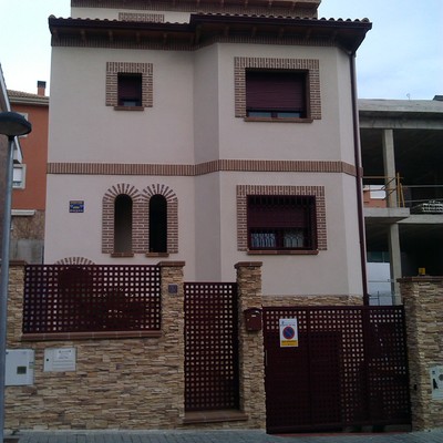 VIVIENDA UNIFAMILIAR EN FRATERNIDAD, 13