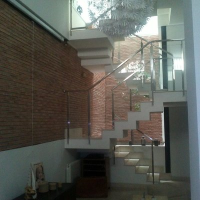 VIVIENDA UNIFAMILIAR