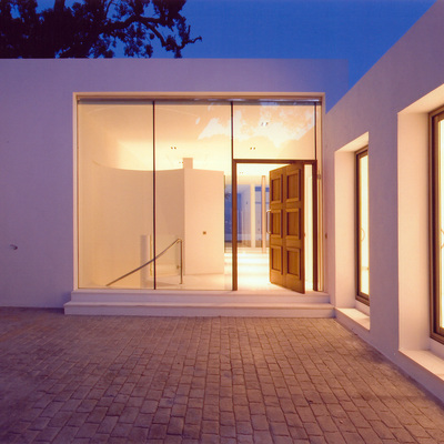 Entrada Casa con vuelo