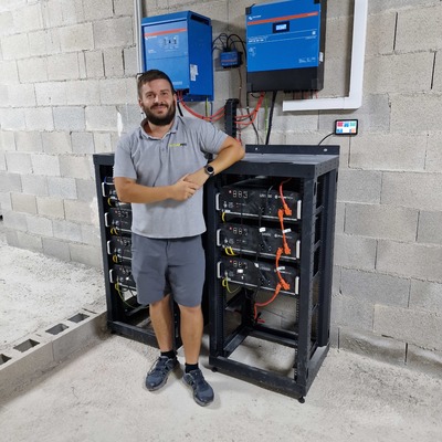 SOLAR FV AISLADA DE LA RED