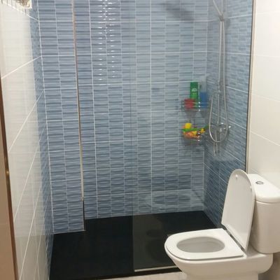 Zona de ducha y wc