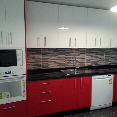 Zona torre hormo y microomdas.