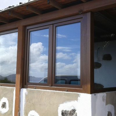 Porche PVC imitación madera