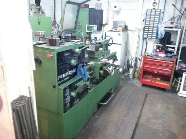 Alimentacion de maquinas industriales