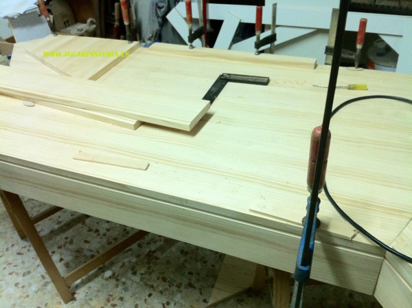 BARRAS PARA CERVECERÍA SENTO BARRIO (C/san pacual 7 Alicante)