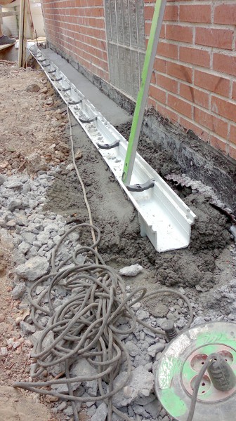 CANALETA DE DRENAJE SUPERFICIAL