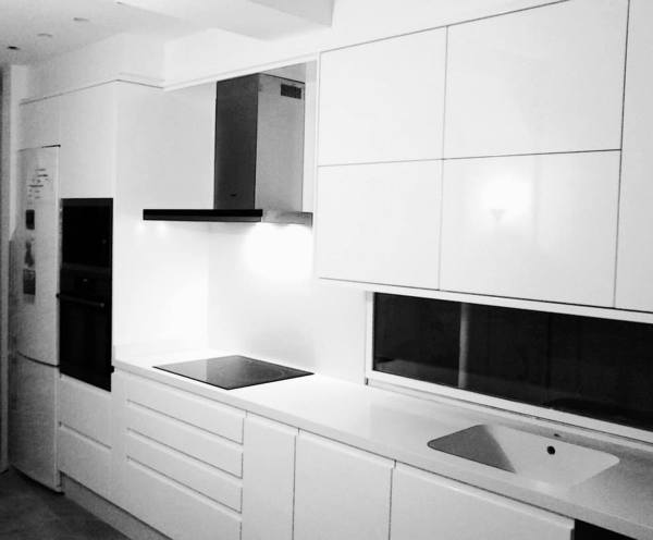Cocina Mod. Quart lacado blanco brillo
