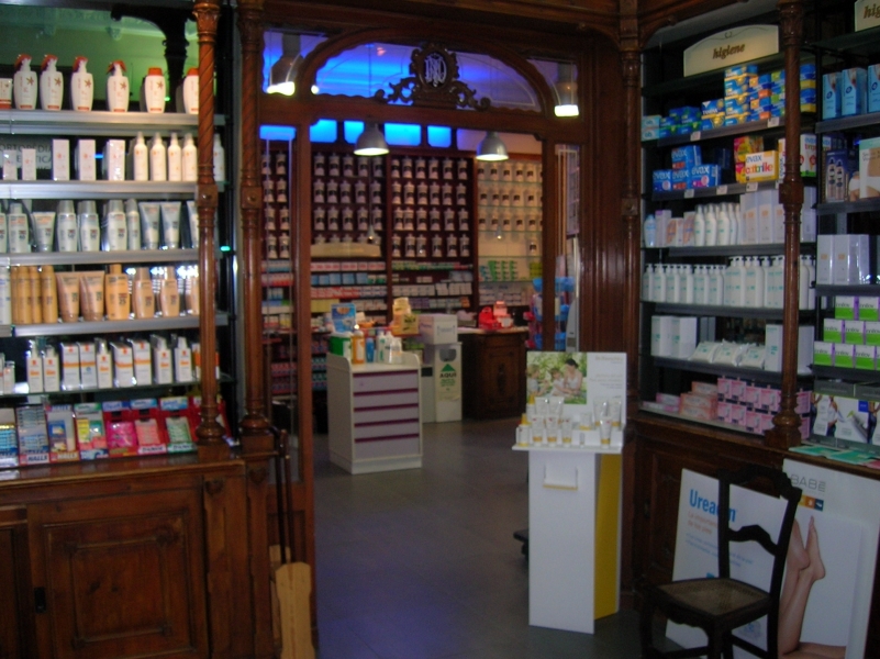 FARMACIA SANT PERE MES BAIX