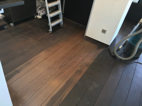 PEGADO DE TARIMA  A SOLETA POR AVERIA DE CALEFACION 