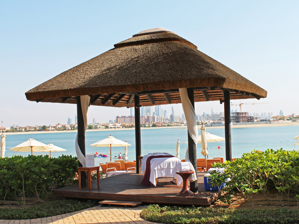 Pérgola a pié de playa 