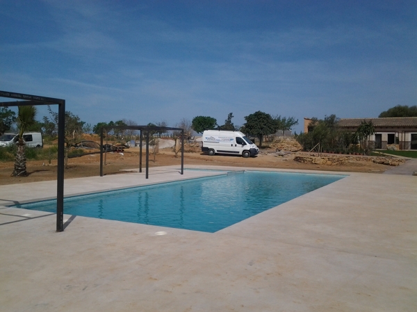 PISCINA 18 X 6 CON INFANTIL