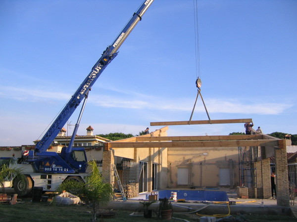 PROYECTO DE PISCINA CUBIERTA EN VIVIENDA UNIFAMILIAR