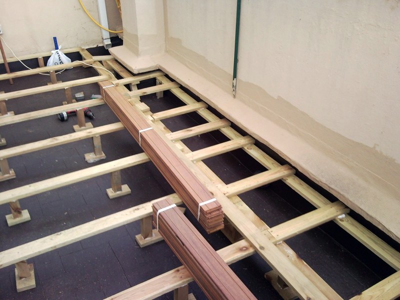 TARIMA EXTERIOR IPE EN ÁTICO