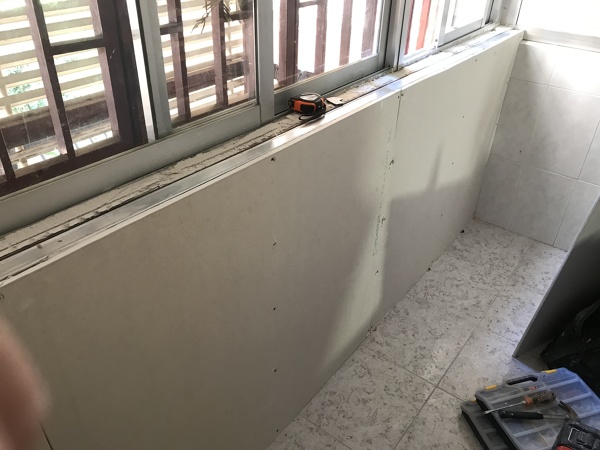 Trasdosado en tendedero