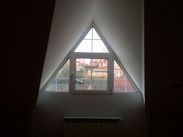 VENTANAS CON FORMAS, ALUMINIO Y PVC.