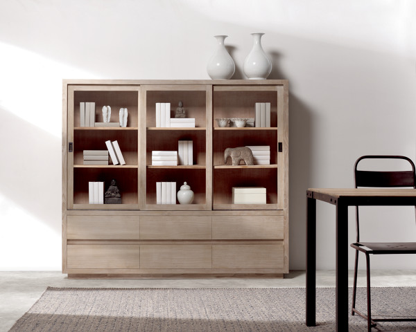 Vitrina SWEET, 3 puertas.