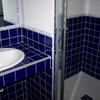 Revestimiento de baño azul