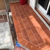 Acabado de balcones con baldosa tradicional