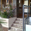 Adaptacion de escalera interior portal.