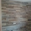 Alicatado de paret en salon.