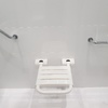 Asiento y barras ducha