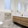 Baño con mueble a medida