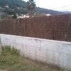 cercado con brezo calidad extra sobre muro
