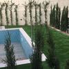Césped artificial en zona piscina