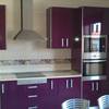 cocina en morado 