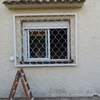 Colocación de ventana y reja en chalet