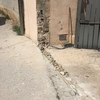 Corte en hormigas para realización de rail para puerta corredera.
