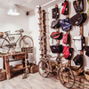 Decoración Vintage en tienda de bicicletas.