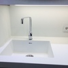 Detalle fregadero Corian integrado