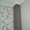 DETALLE PAPEL PINTADO Y PINTURA COLUMNA SALÓN