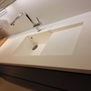 Encimera de Corian con fregadero a medida