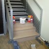 ESCALERA CON PARQUET FLOTANTE Y SUELO CON VINILO