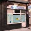 Fachada lavandería
