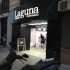 Instalacion comercial de Perfumeria con vidrios Extraclaros