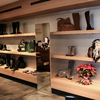 Interior zapatería