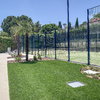Jardín y pista de padel