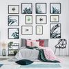 Pared con cuadros